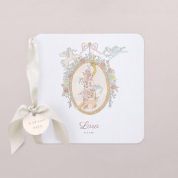 Médaillon enchanté